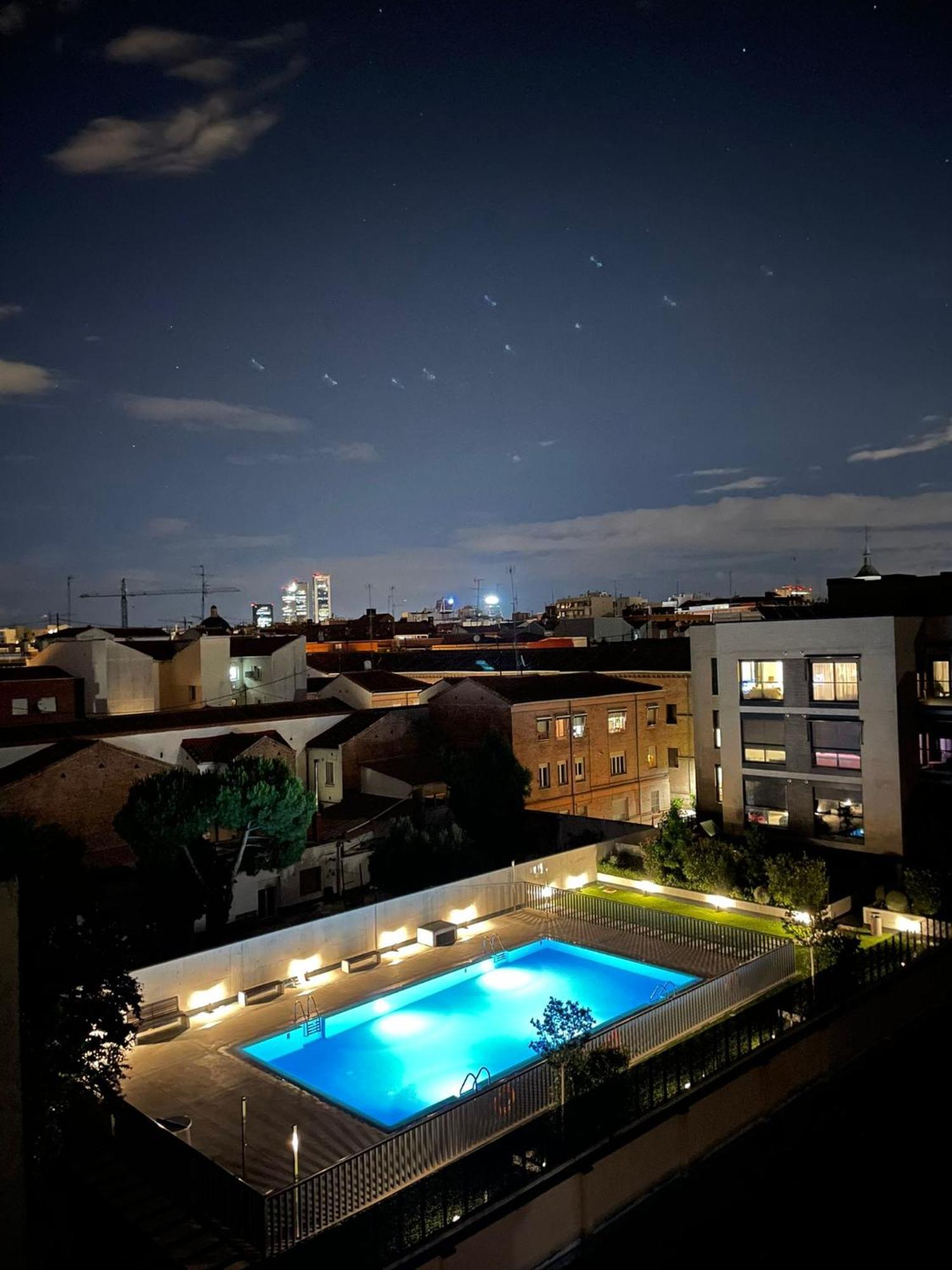 2B2B Deluxe apartment - Jardines de Cuatro Caminos - Business District - Santiago Bernabéu Madrid Exterior foto
